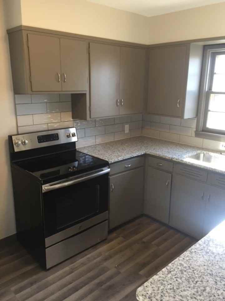 1817 Ryons St - Photo 3 of 18