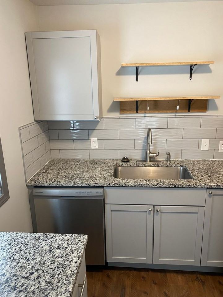 6625 Y St - Photo 2 of 18