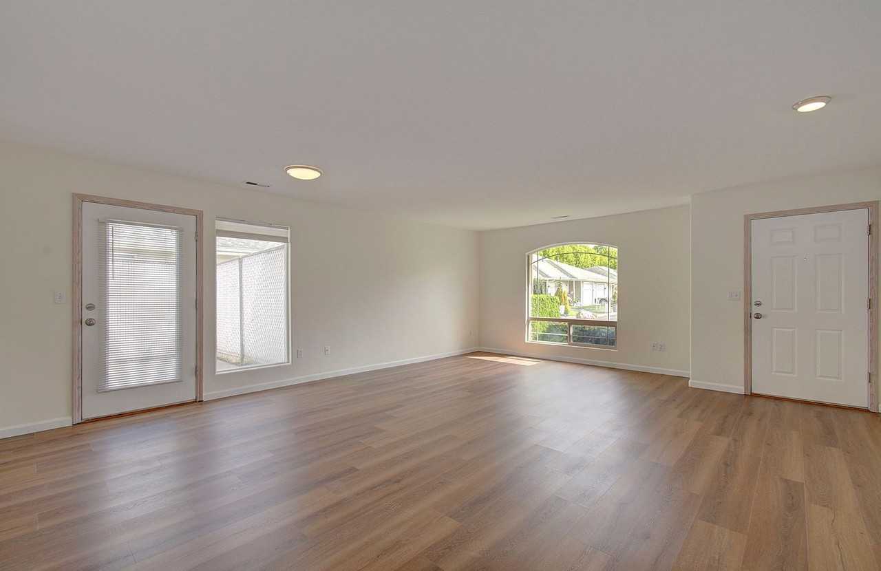 2610 Se 164th Ave #G12 - Photo 4 of 25