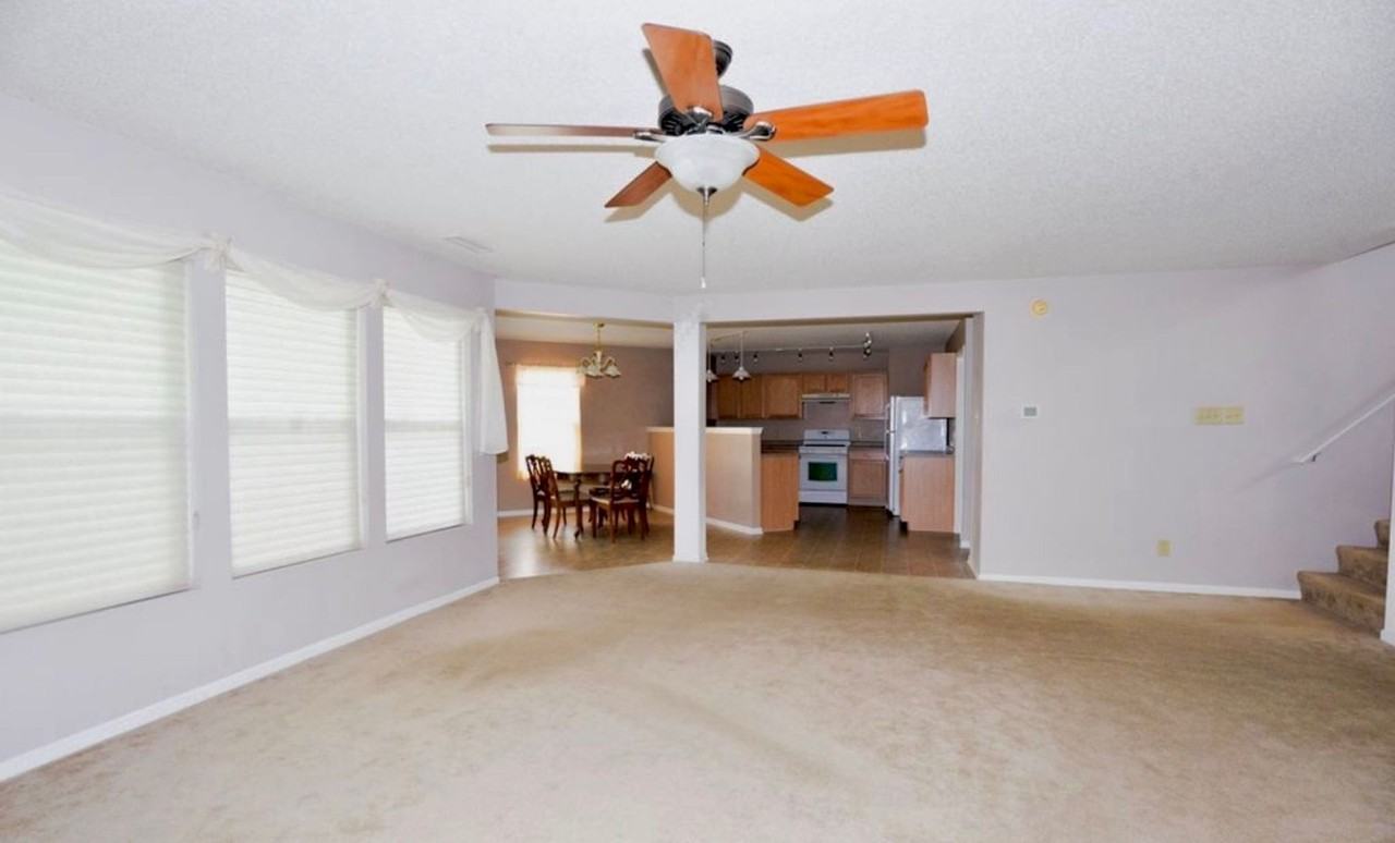 4182 Fletcher Dr - Photo 4 of 24