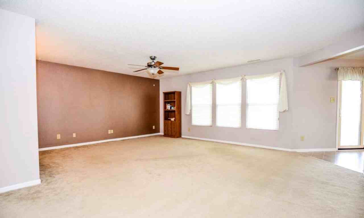 4182 Fletcher Dr - Photo 6 of 24