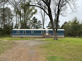 17756 Fm 1252 - Photo 1 of 1