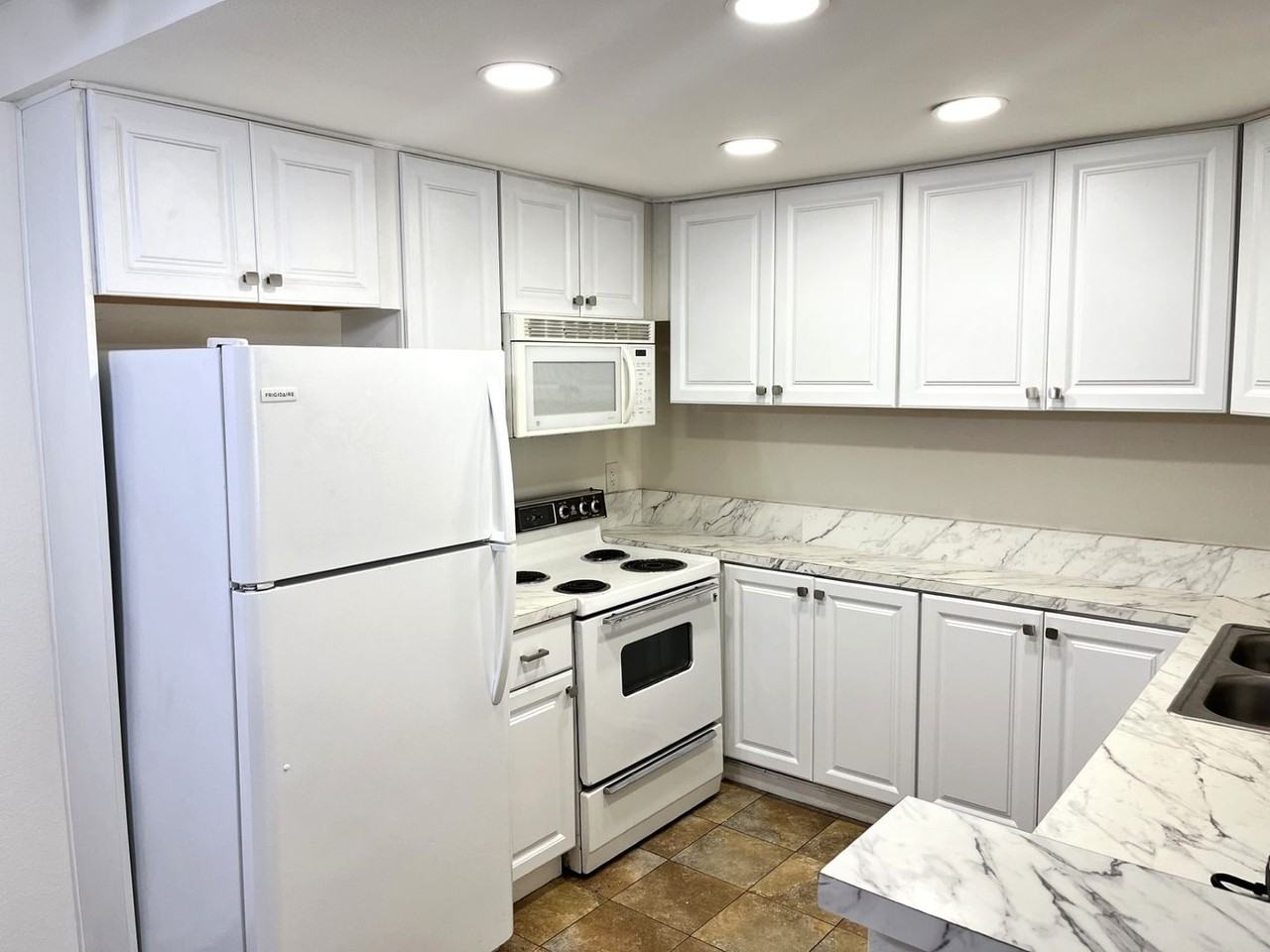 5938 Rancho Mission Rd #131 - Photo 6 of 21