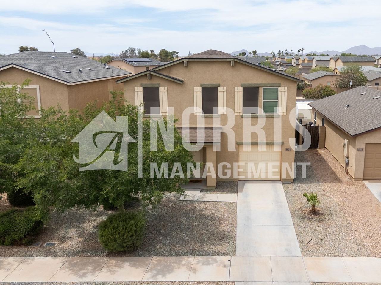 1824 S Wooten St - Photo 2 of 47