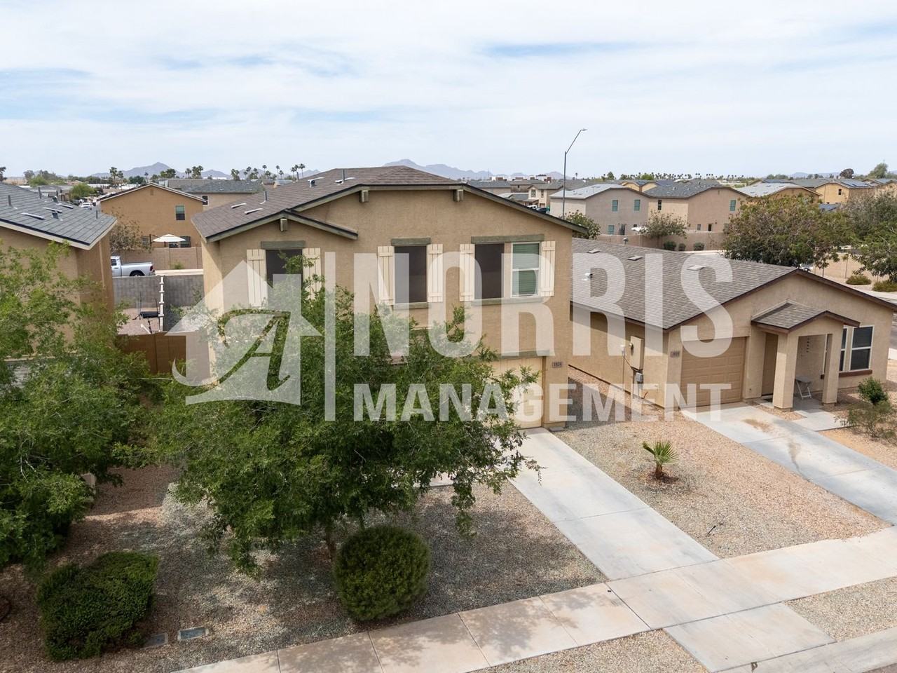 1824 S Wooten St - Photo 6 of 47