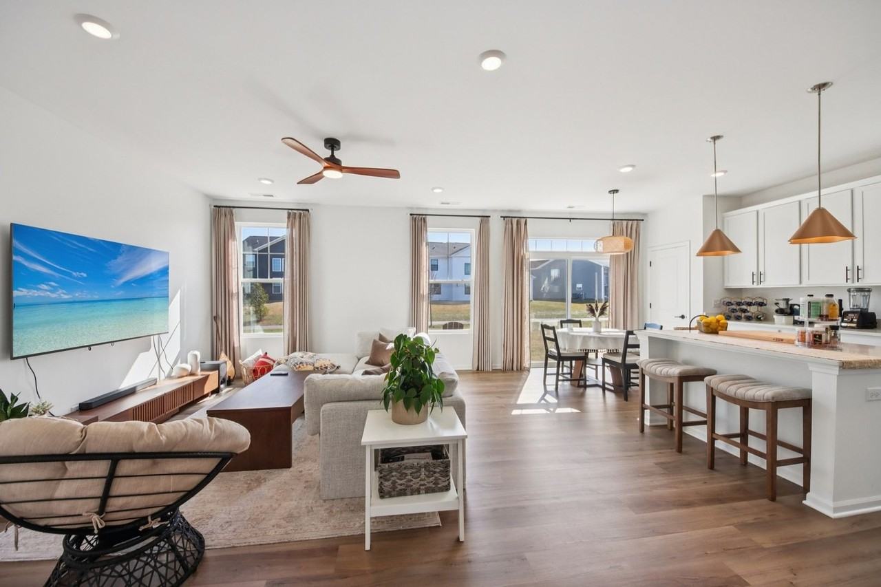 714 Alberta Ave - Photo 2 of 29