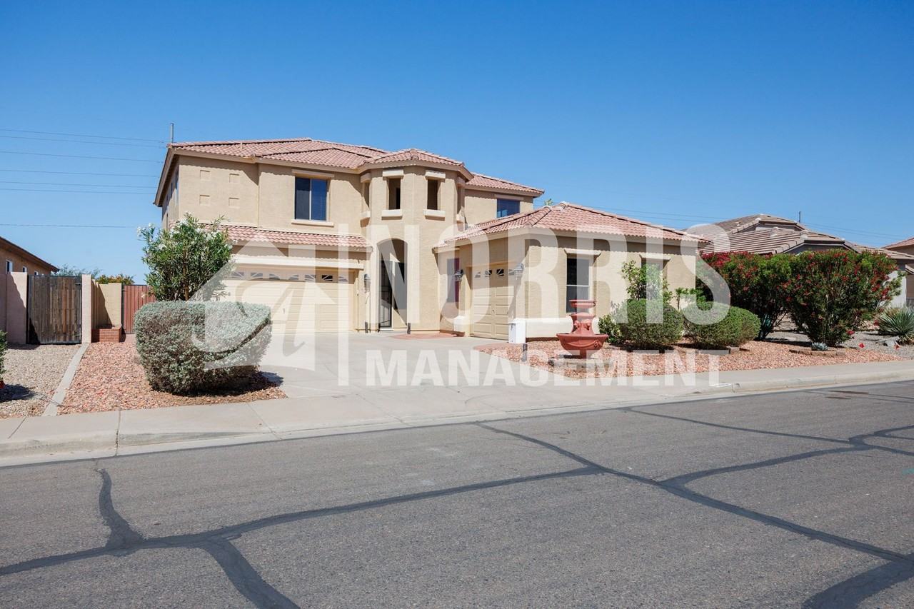 1885 N Agave St - Photo 6 of 50