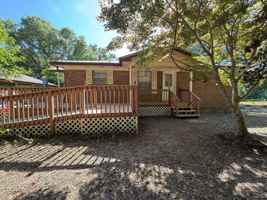 featured image of 4801 Berryhill Rd