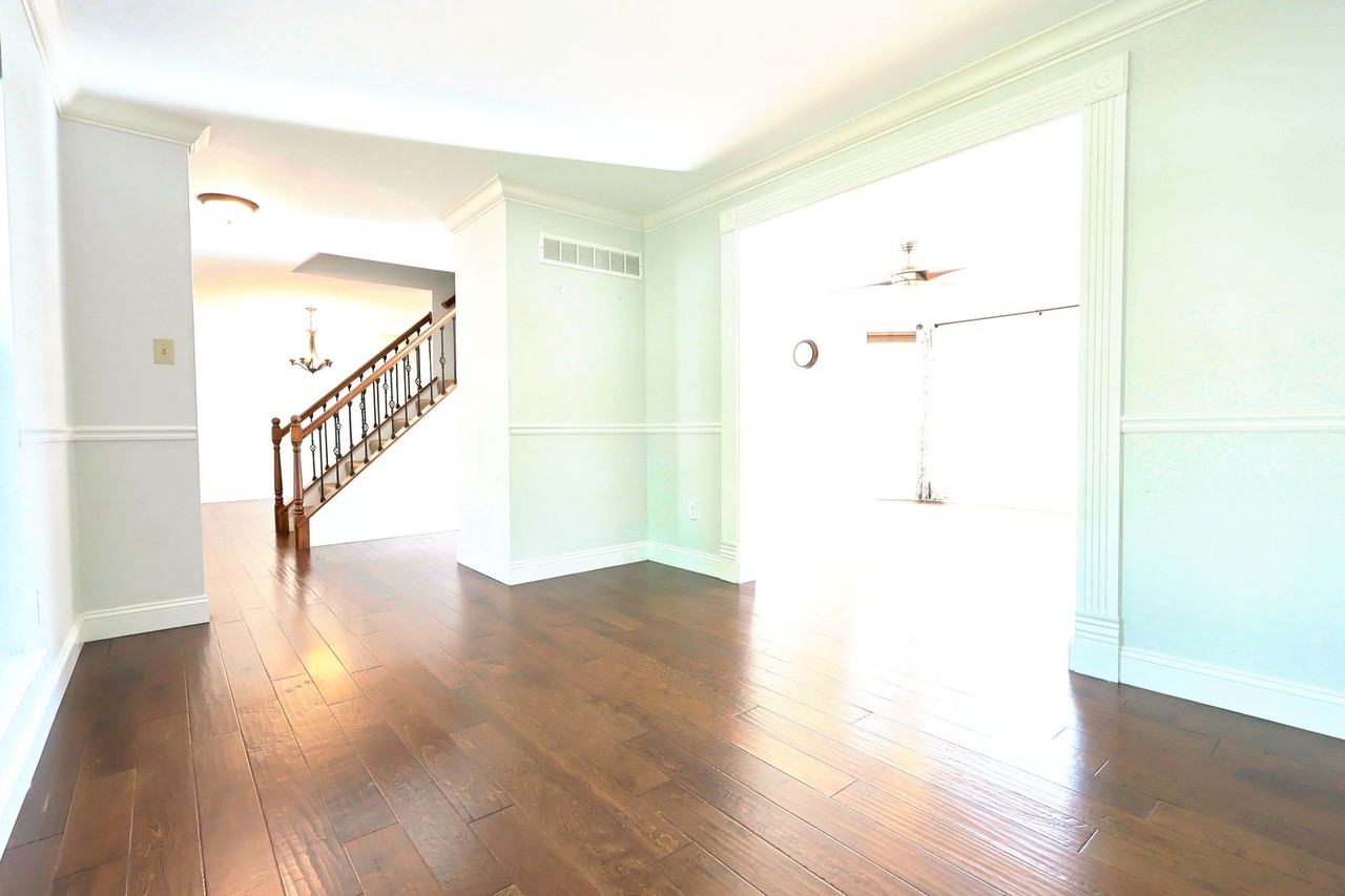 240 Lehigh Meadows Dr - Photo 6 of 50