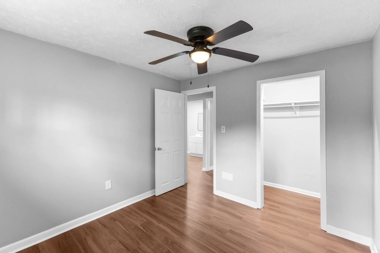 2707 Woodland Ave - Photo 7 of 32