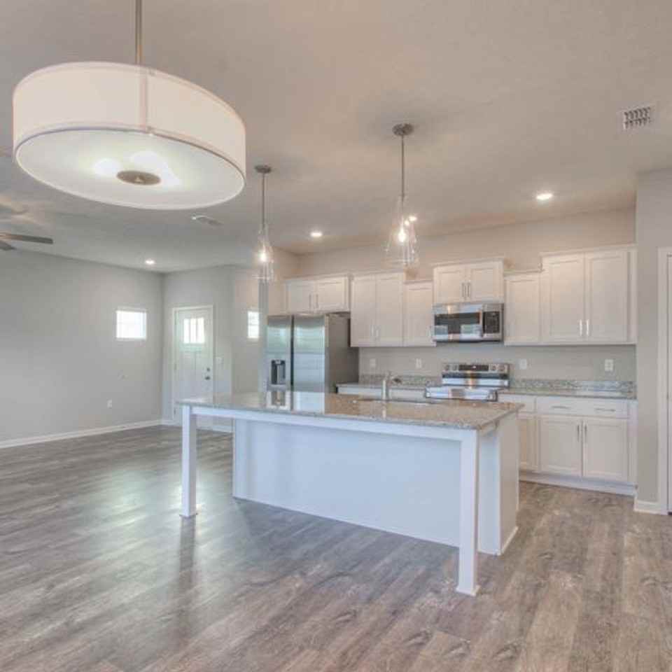 4326 Spyglass Dr - Photo 7 of 40