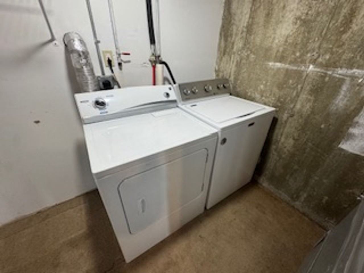 18 Valade St - Photo 2 of 17