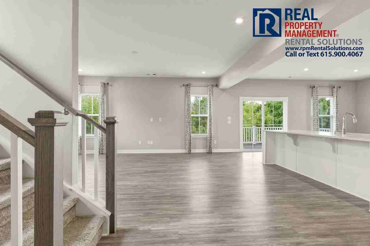 6650 Ocala Rd - Photo 4 of 30