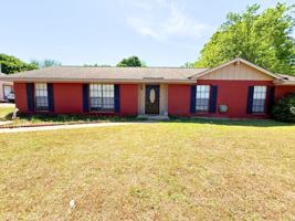 featured image of 164 Camellia Ct