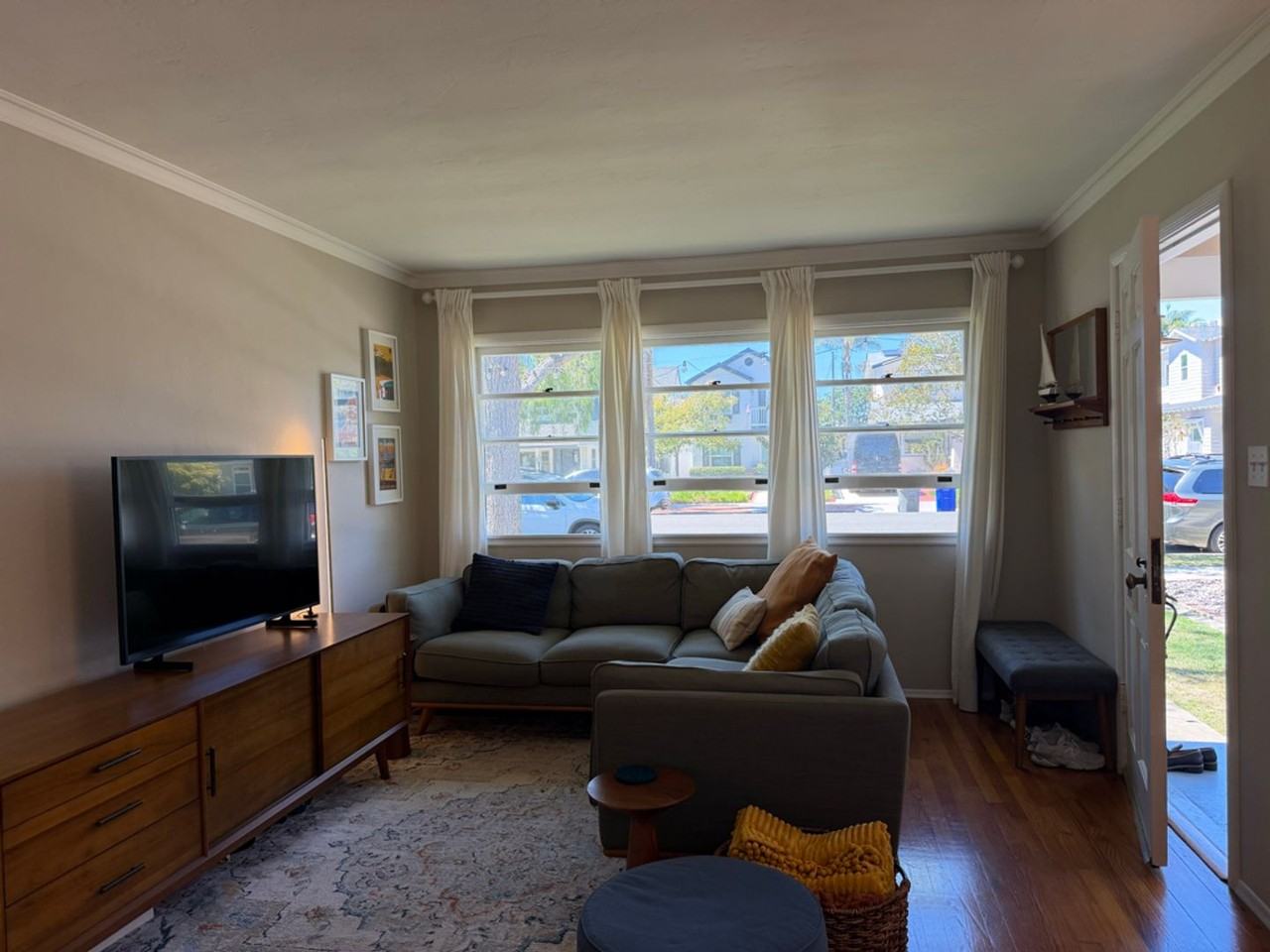 719 I Ave - Photo 2 of 8