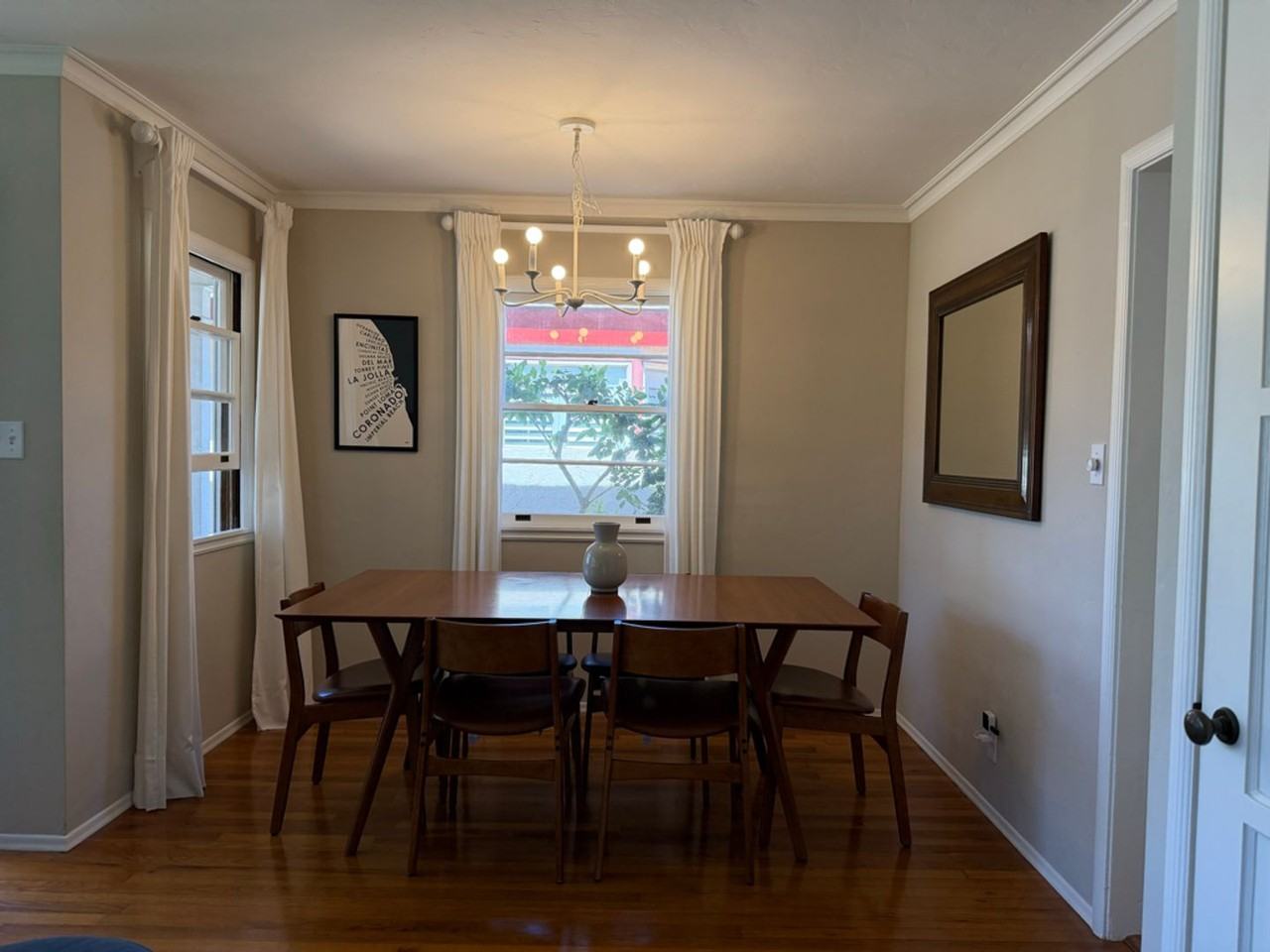 719 I Ave - Photo 3 of 8