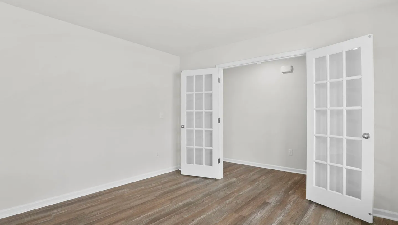 868 Wolverine Ln - Photo 5 of 33