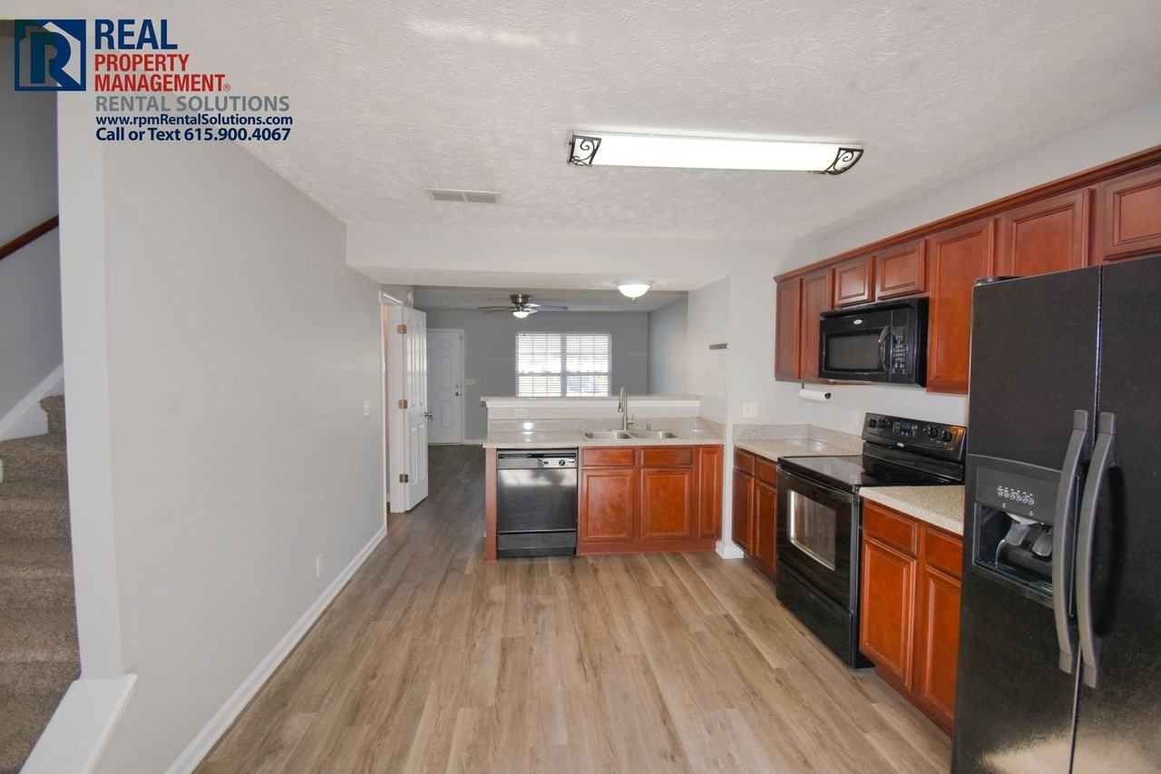 1416 Bunny Ct - Photo 7 of 22