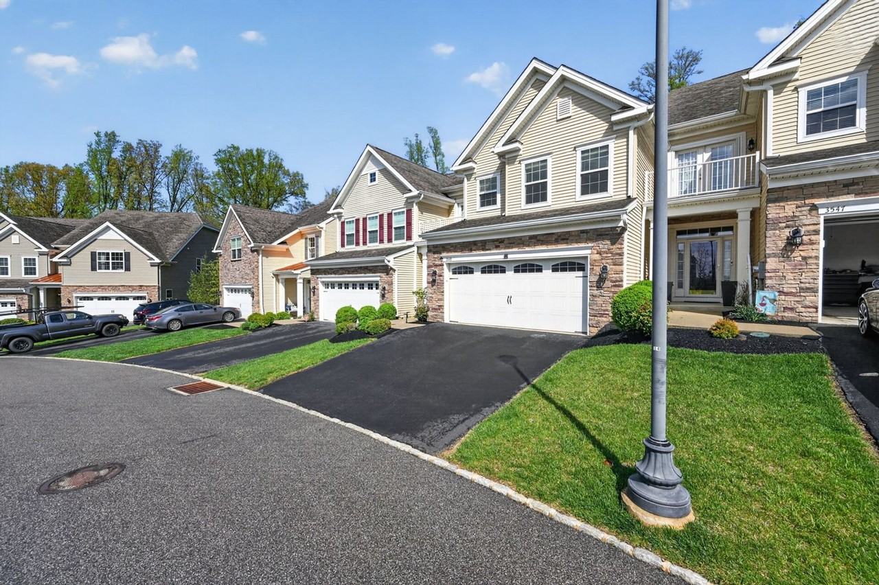 3549 Muirwood Dr - Photo 2 of 37