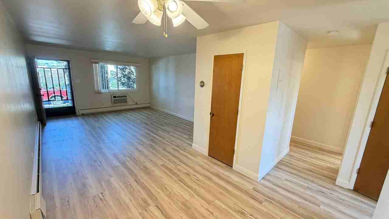 Harvard Way 1100 - Photo 4 of 31