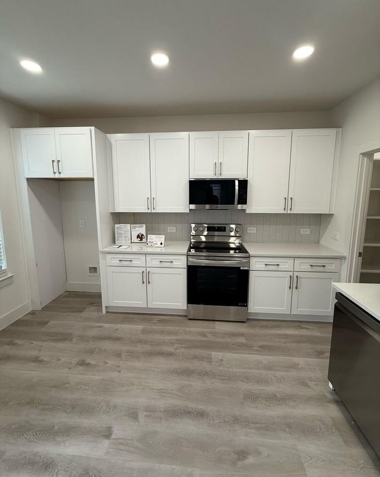 144 Pinkie Holmes Dr - Photo 3 of 28
