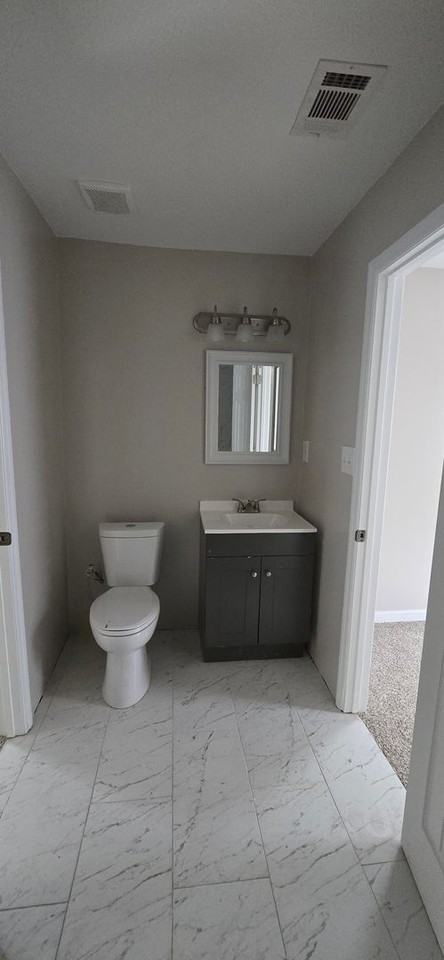 2020 Agnes St - Photo 5 of 8