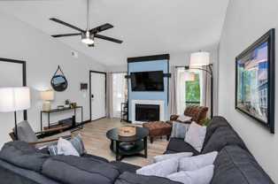 448 Deerwood St - Photo 1 of 1
