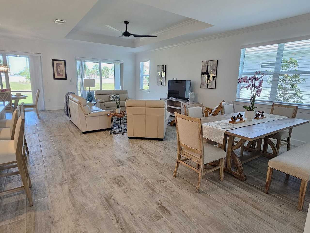 17925 Nadine Pl - Photo 5 of 37