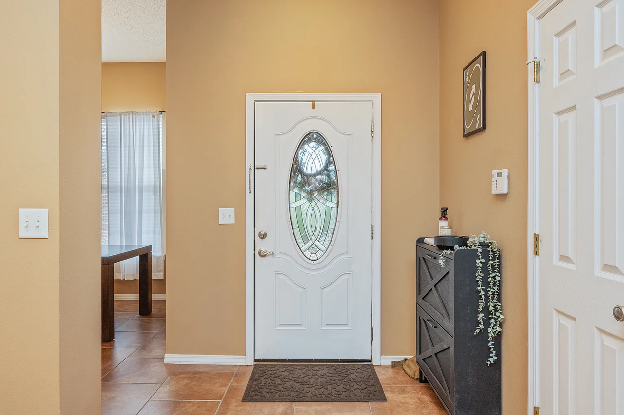 109 Tranquility Dr - Photo 4 of 38