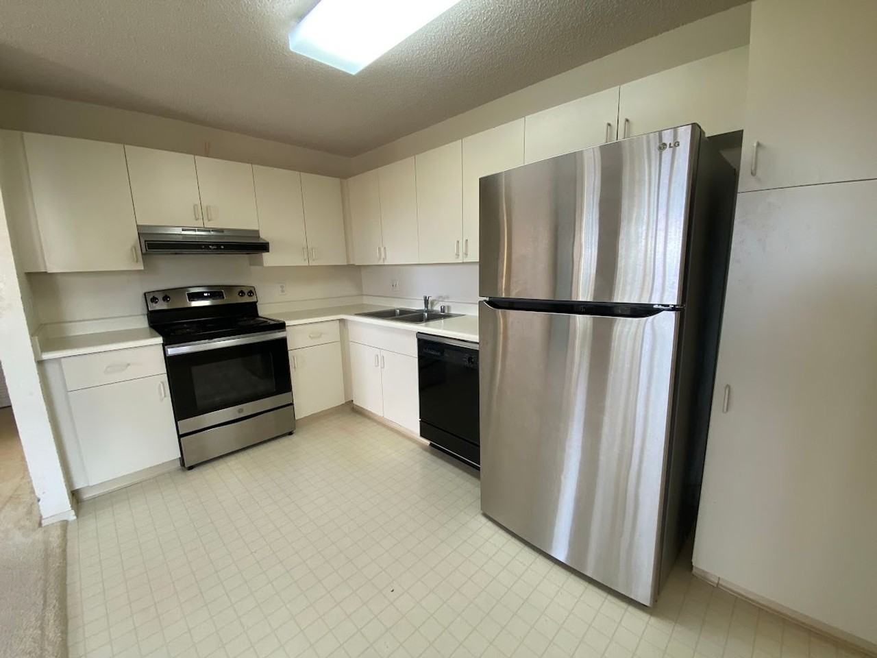 91-1077 Oaniani St #10B - Photo 4 of 12