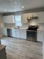 featured image of 821 821 -823 Hickory