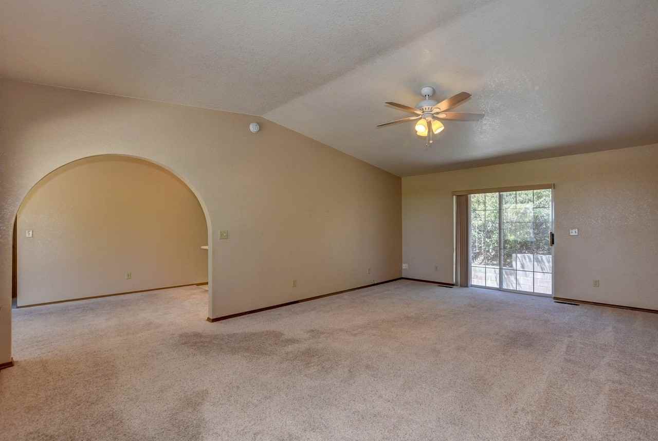 299 Brandon Cir - Photo 6 of 30