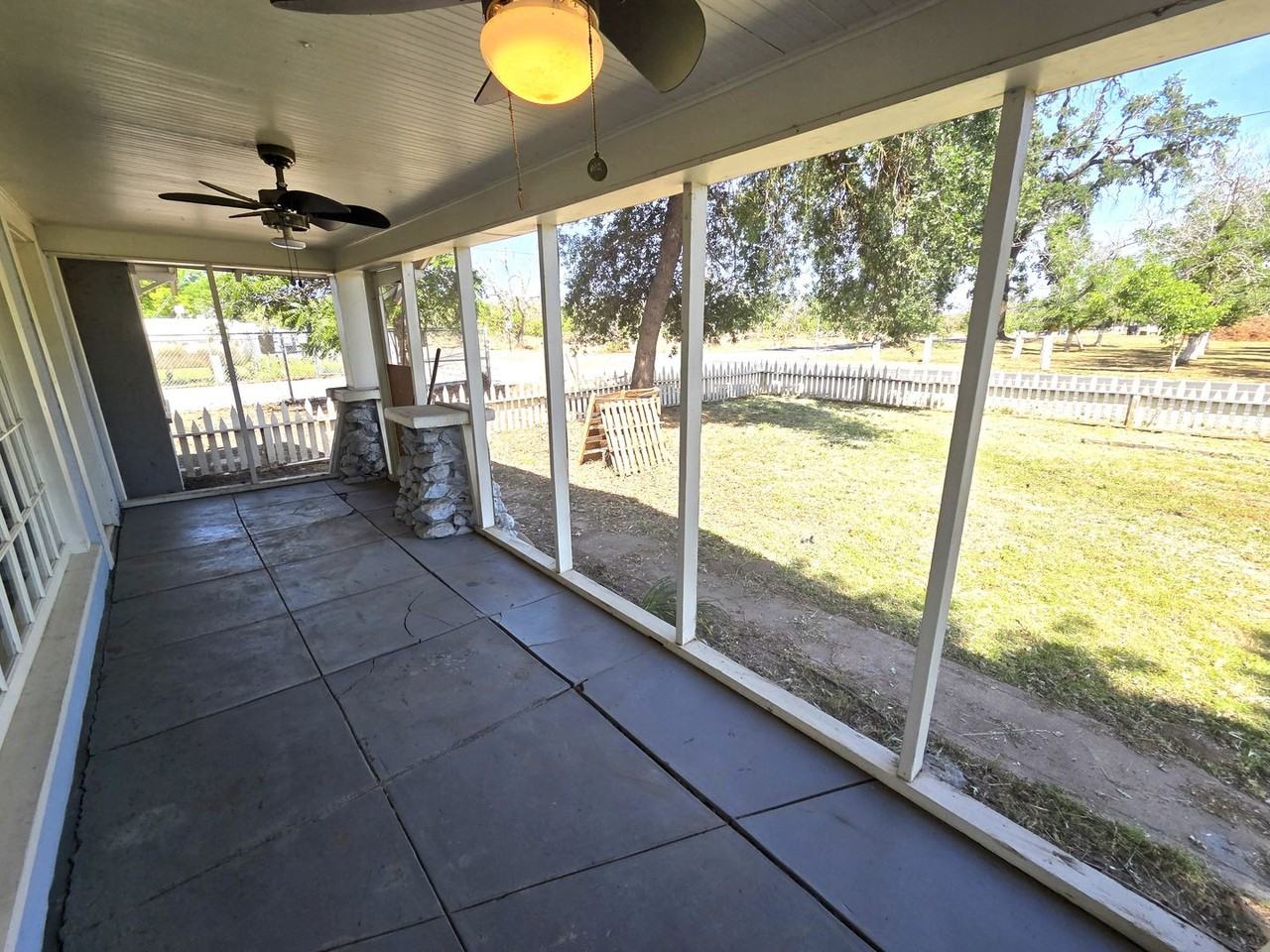 16811 W Walnut Ave - Photo 2 of 14