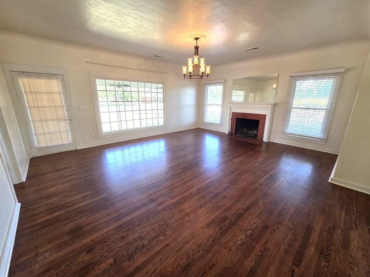 16811 W Walnut Ave - Photo 3 of 14