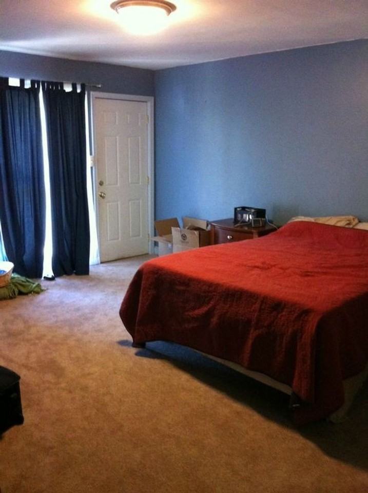 1406 W John St - Photo 3 of 4