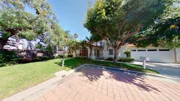 featured image of 207 La Costa Ct