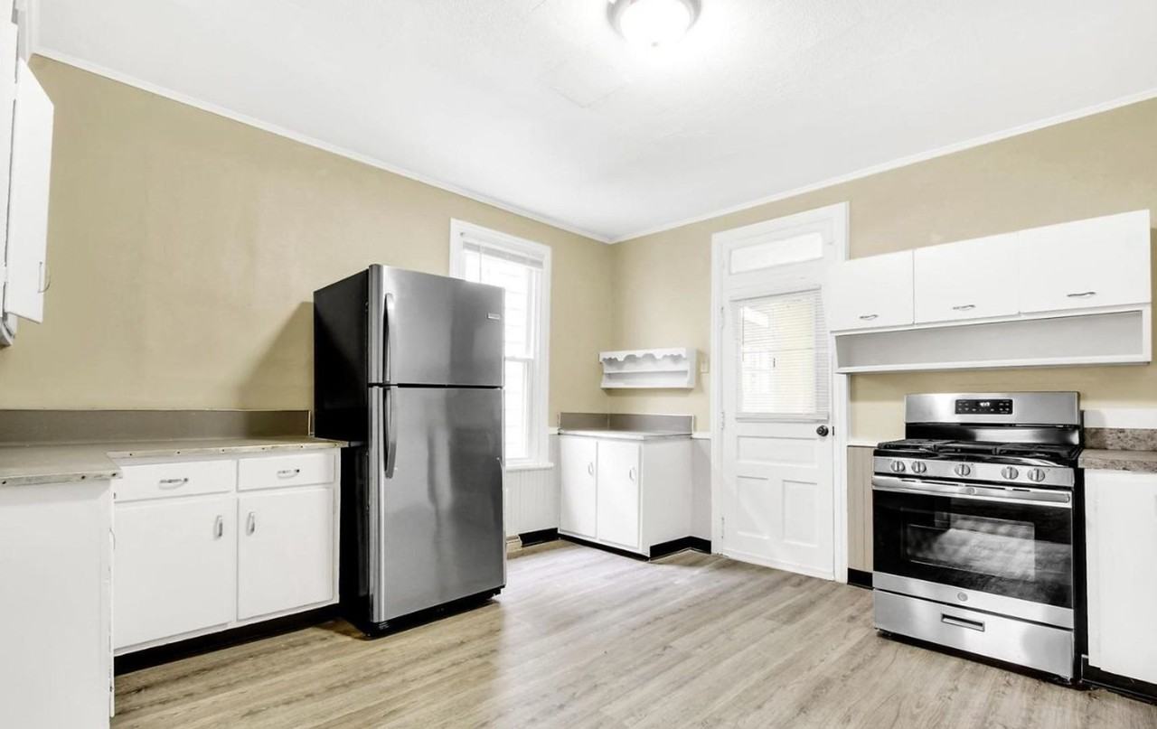 2728 Penbrook Ave - Photo 7 of 24