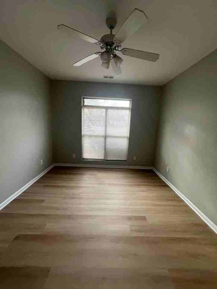 2725 Crystal Falls Rd - Photo 2 of 11