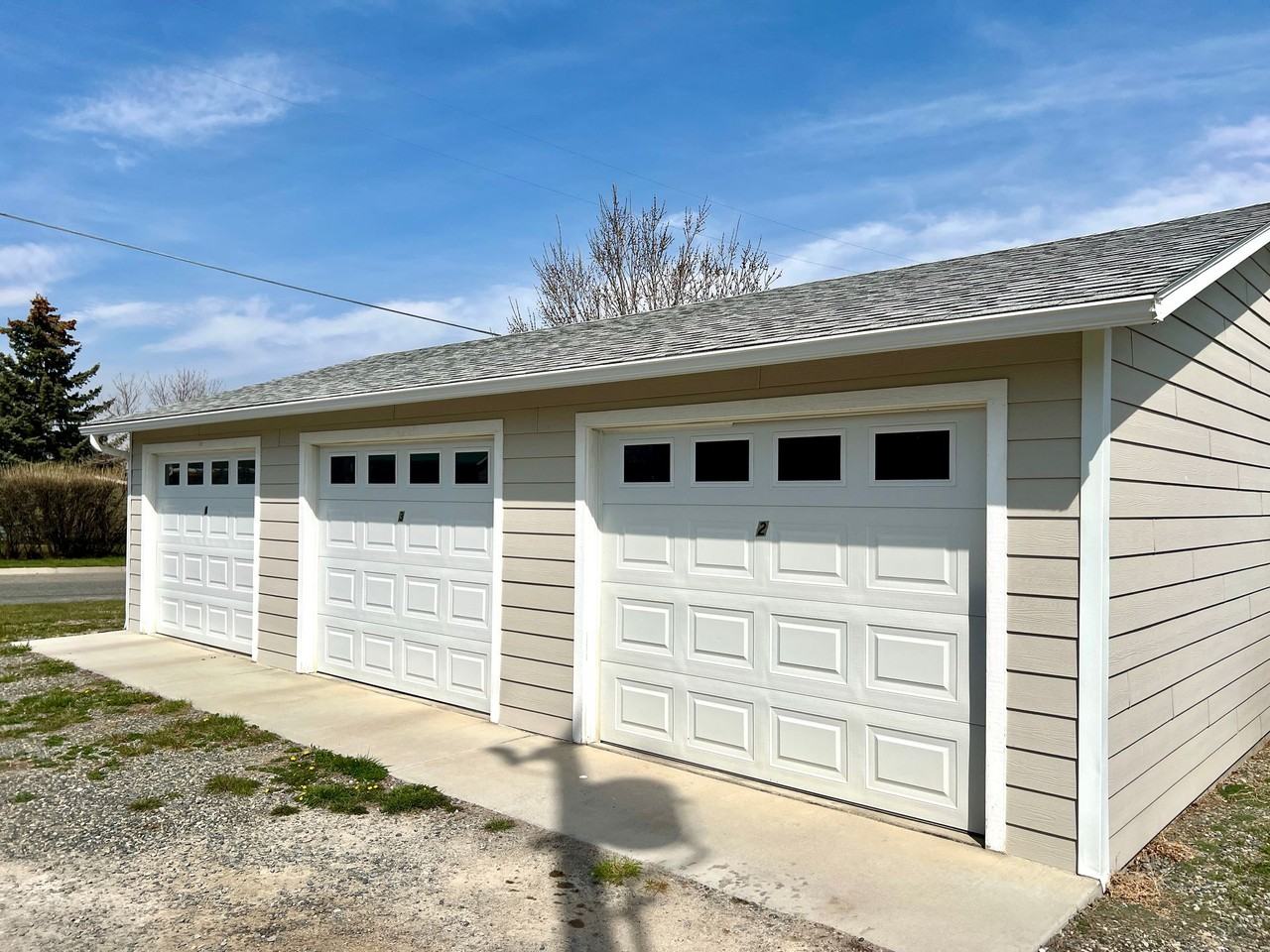 1723 Hudson St - Photo 3 of 7