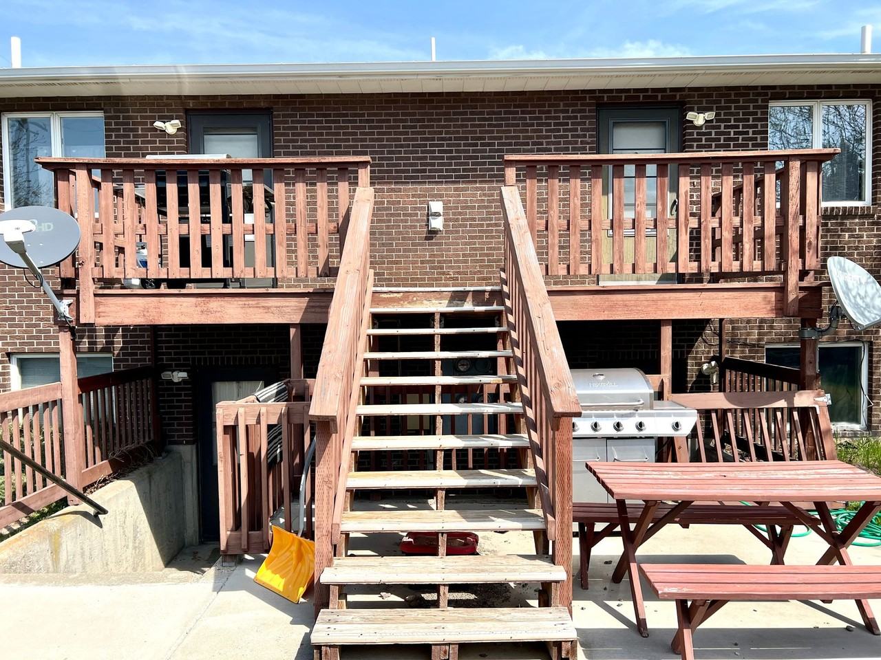 1723 Hudson St - Photo 5 of 7