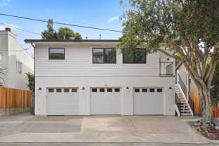 320 Catalina Dr - Photo 1 of 1