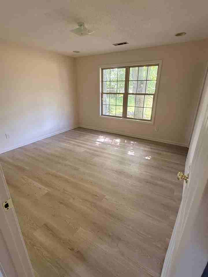 1201 27th Pl - Photo 7 of 9