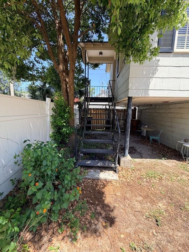 714 E 54th St #A - Photo 2 of 11