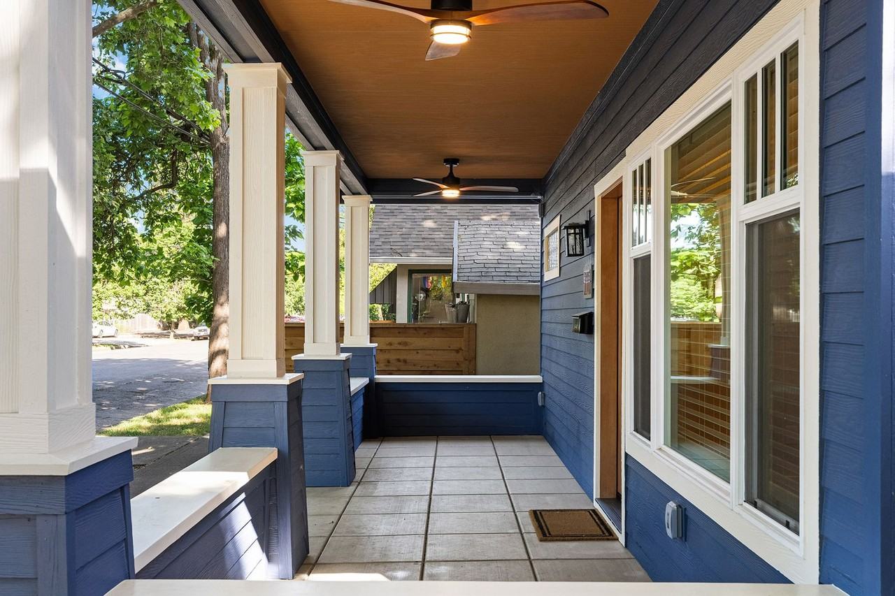 711 Orient St - Photo 5 of 39