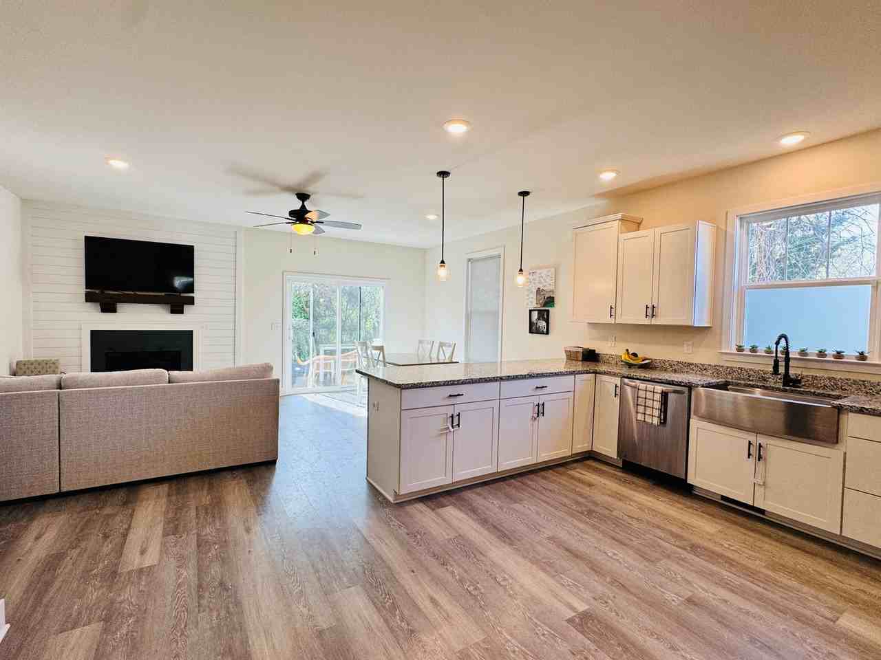 233A Church St - Photo 6 of 22