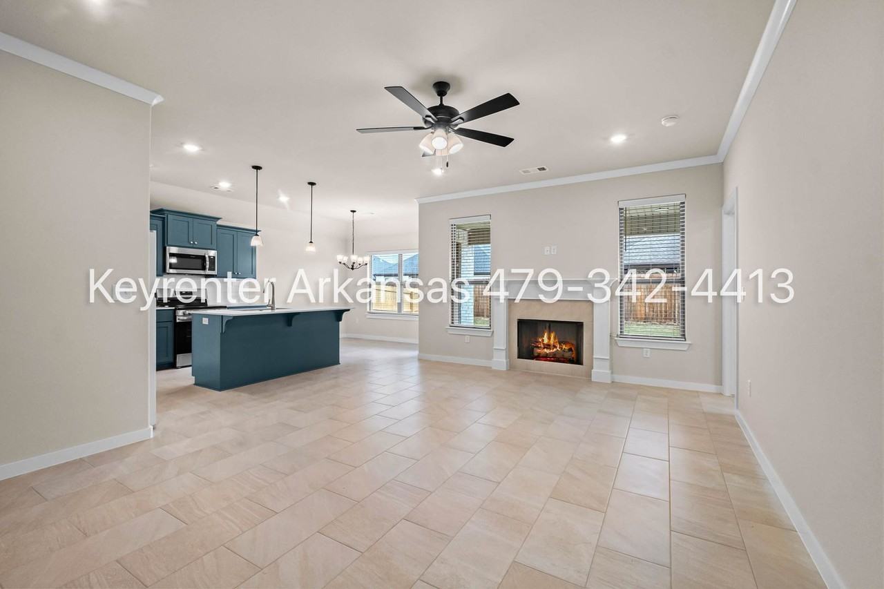 1104 1104 Maclaren Ave - Photo 6 of 26