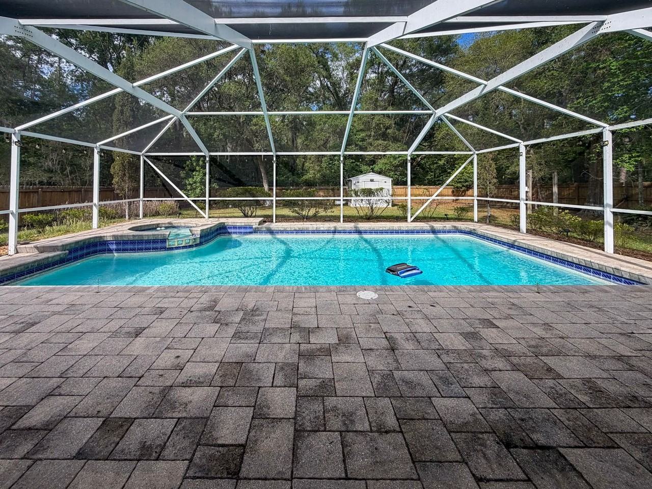 9232 Nw 17th Pl - Photo 2 of 45