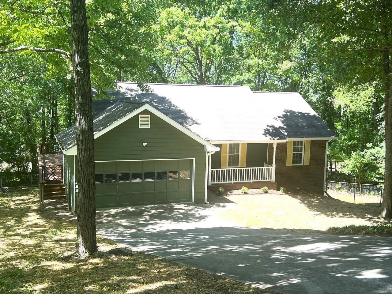 217 Briarpatch Ct - Photo 2 of 38