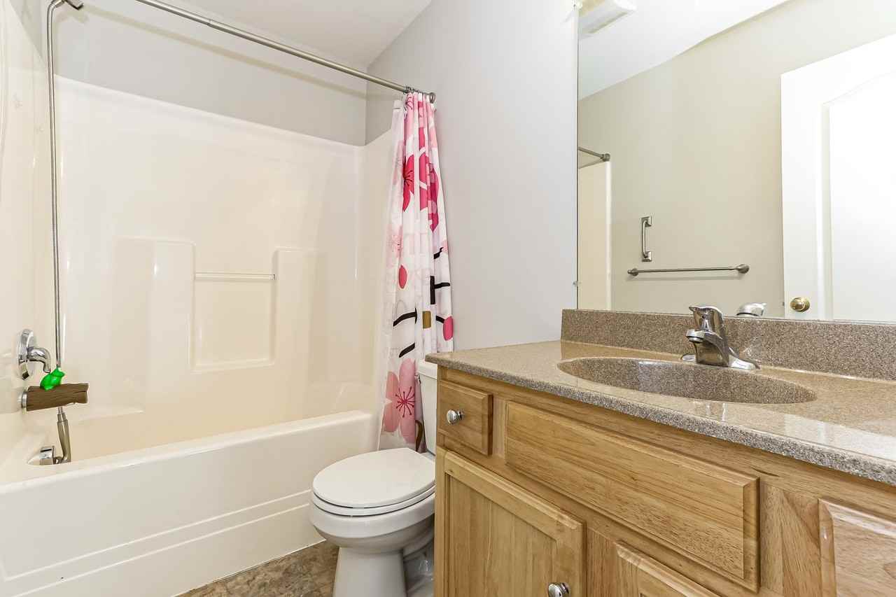 166 Eagle Dr - Photo 3 of 26