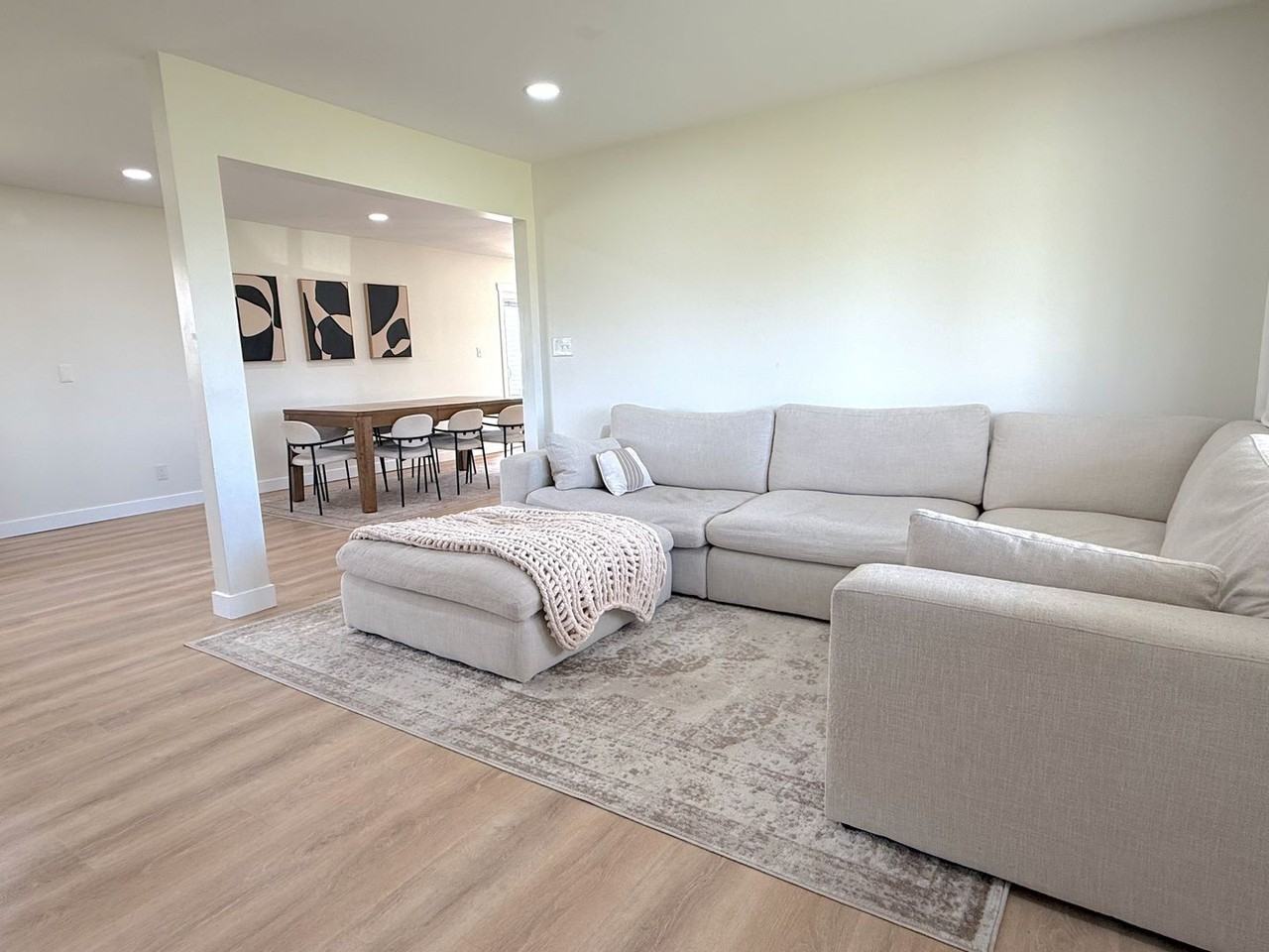 3385 S Duncan Rd - Photo 2 of 14